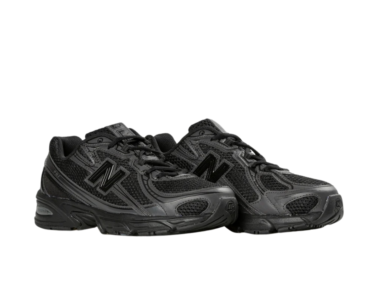 https://d2cva83hdk3bwc.cloudfront.net/U740BO2-new-balance-740-black-3.jpg