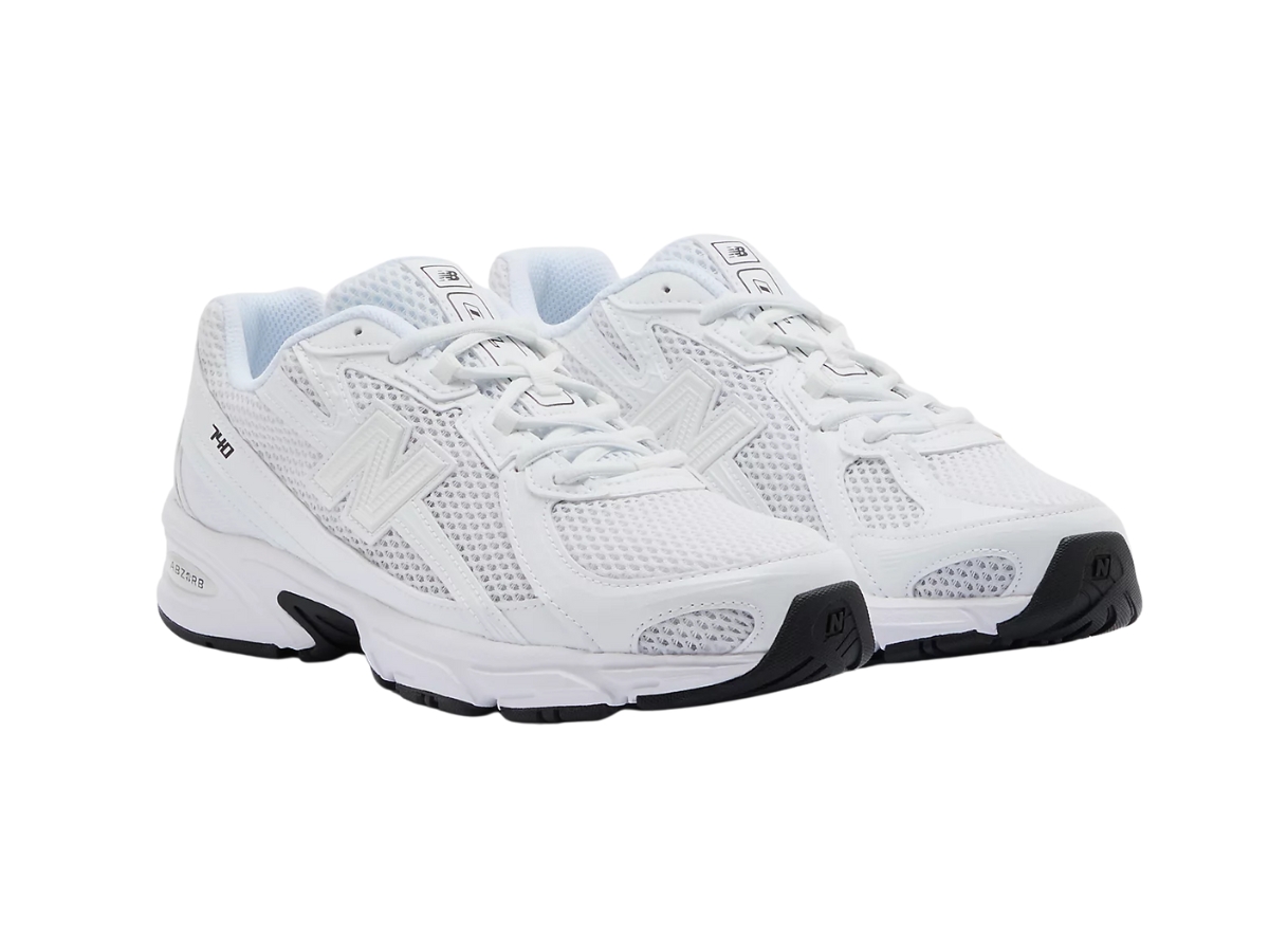 https://d2cva83hdk3bwc.cloudfront.net/U740WW2-new-balance-740-white-3.jpg