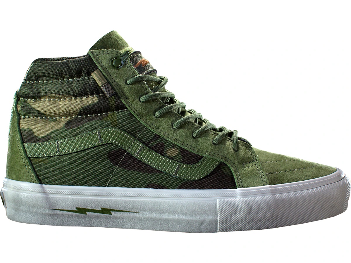 https://d2cva83hdk3bwc.cloudfront.net/VN000OK4KUZ-vans-sk8-hi-notchback-defcon-multicam-jungle-1.jpg