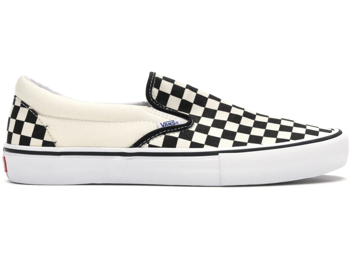https://d2cva83hdk3bwc.cloudfront.net/VN0A347VAPK-vans-slip-on-pro-checkerboard-black-white-1.jpg