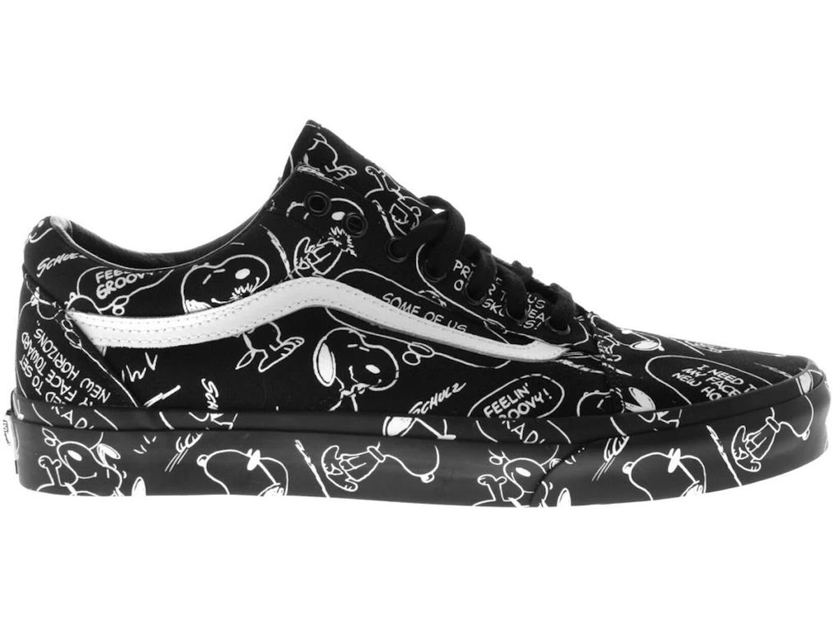 https://d2cva83hdk3bwc.cloudfront.net/VN0A38G1QOG-vans-old-skool-peanuts-snoopy-1.jpg