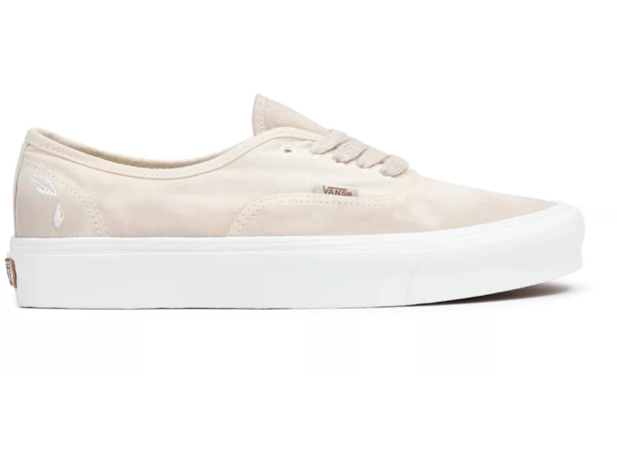 https://d2cva83hdk3bwc.cloudfront.net/VN0A5KX4G2T-vans-authentic-44-dx-beige-white-1.jpg