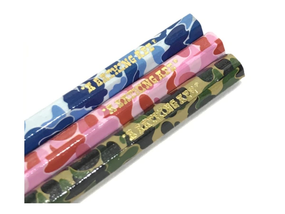 https://d2cva83hdk3bwc.cloudfront.net/a-bathing-ape-bape-abc-camo-pencil-set-2.jpg