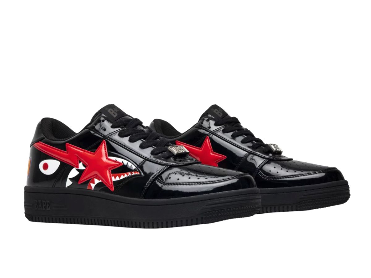 https://d2cva83hdk3bwc.cloudfront.net/a-bathing-ape-bape-sta-low-shark-black-3.jpg