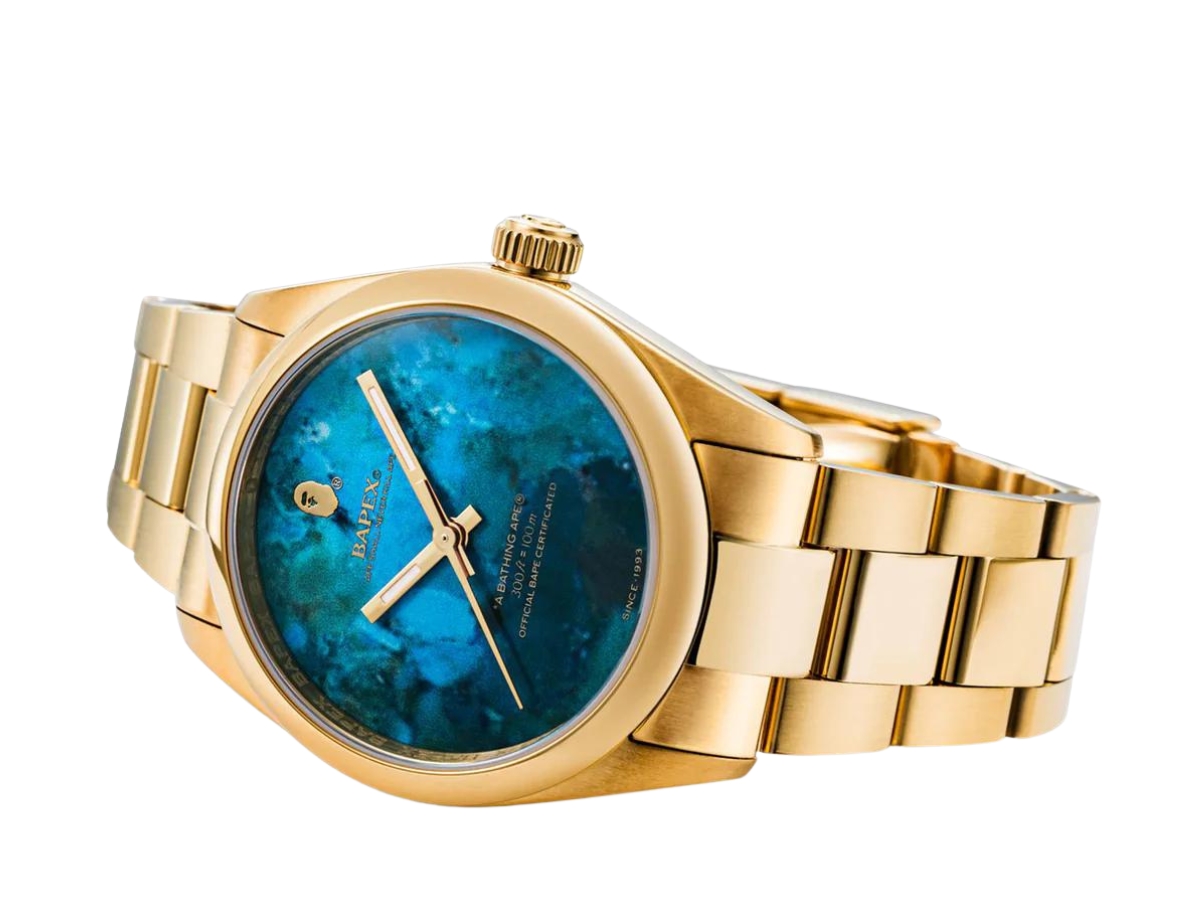 https://d2cva83hdk3bwc.cloudfront.net/a-bathing-ape-type-7-bapex-watch-gold-blue-2.jpg