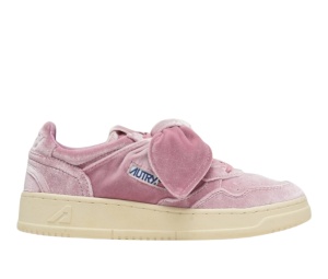 Buy Autry Medalist Low Vel Flake Orchsmoke (Women's) at Sasom – Authentic and Ready to Ship