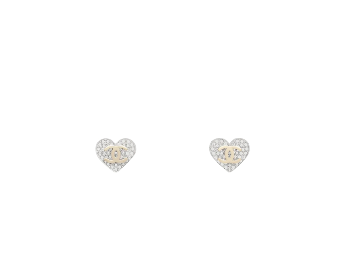Buy Chanel Coco Mark CC Mark Stud Heart Earrings Gold at Sasom – Authentic and Ready to Ship