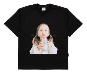 acmé de la vie Baby Face Milk Girl Short Sleeve T-Shirt Black
