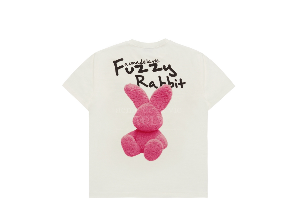 https://d2cva83hdk3bwc.cloudfront.net/acm-de-la-vie-doodle-fuzzy-rabbit-short-sleeve-t-shirt-cream-2.jpg
