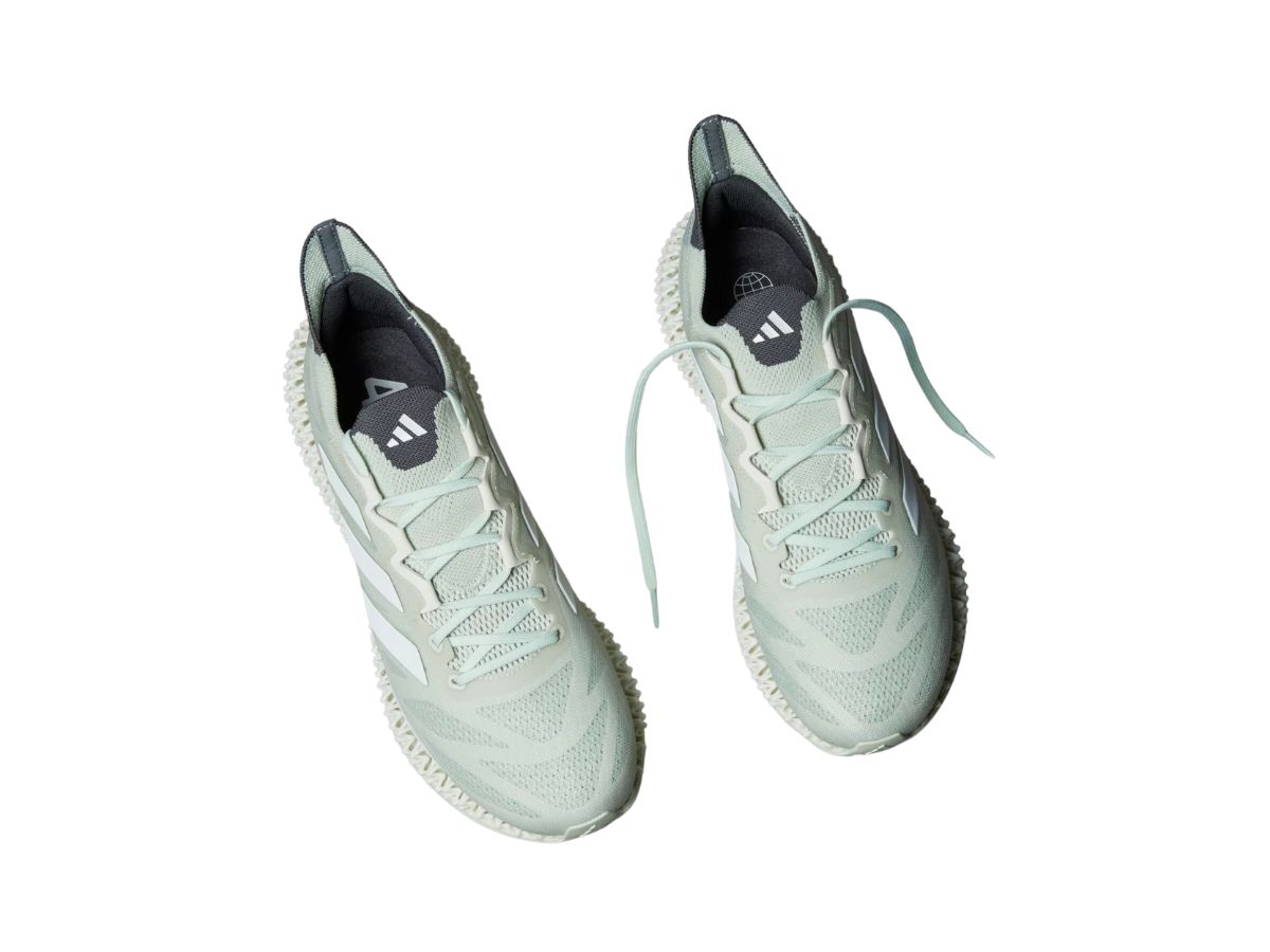 https://d2cva83hdk3bwc.cloudfront.net/adidas-4dfwd-3-linen-green-zero-metalic-grey-five-2.jpg