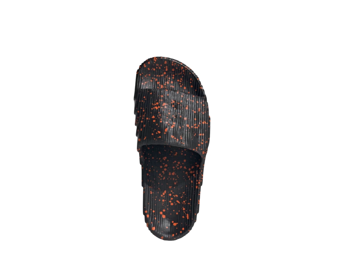 https://d2cva83hdk3bwc.cloudfront.net/adidas-adilette-22-black-orange-3.jpg