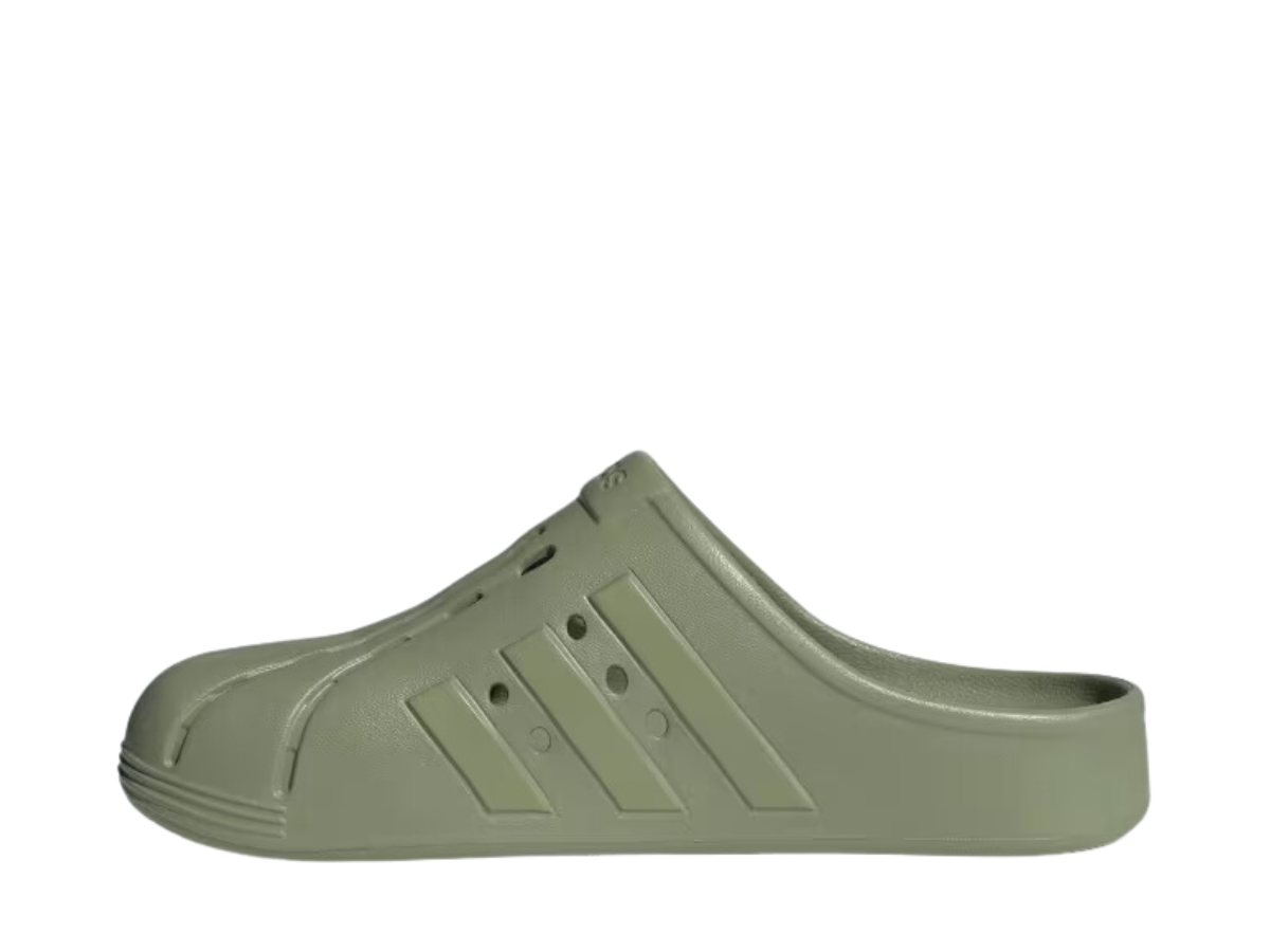 https://d2cva83hdk3bwc.cloudfront.net/adidas-adilette-clogs-tent-green-2.jpg