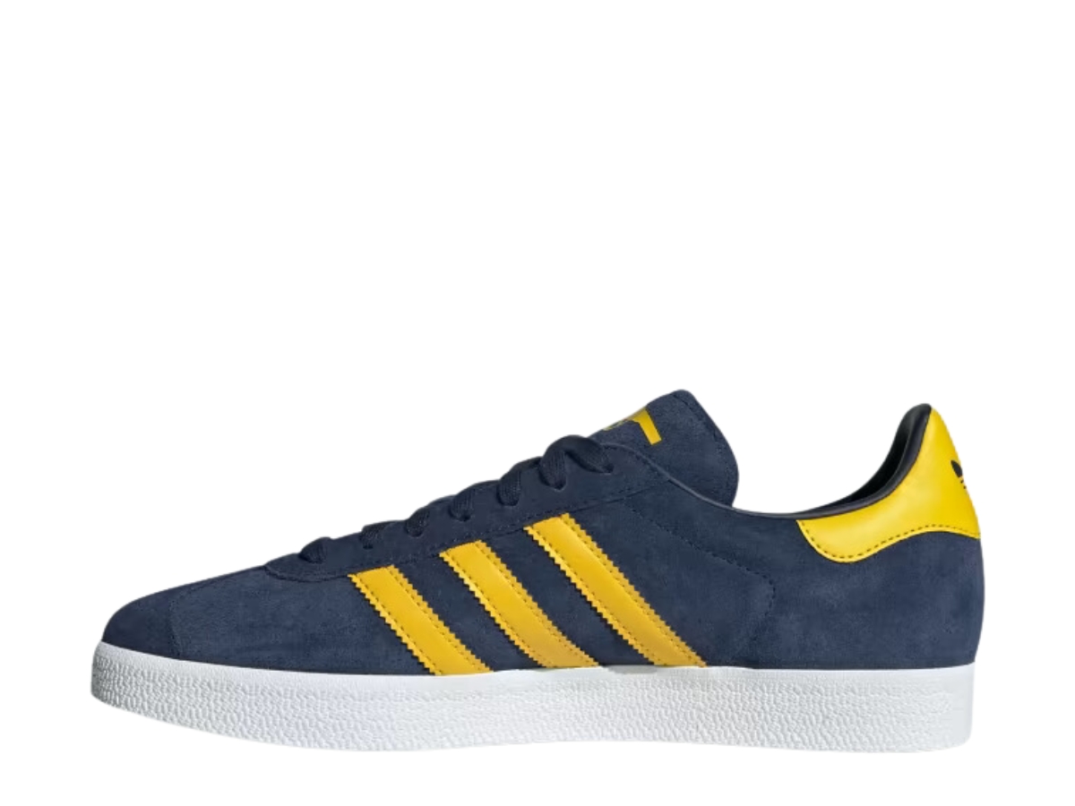 https://d2cva83hdk3bwc.cloudfront.net/adidas-gazelle-arsenal-2.jpg