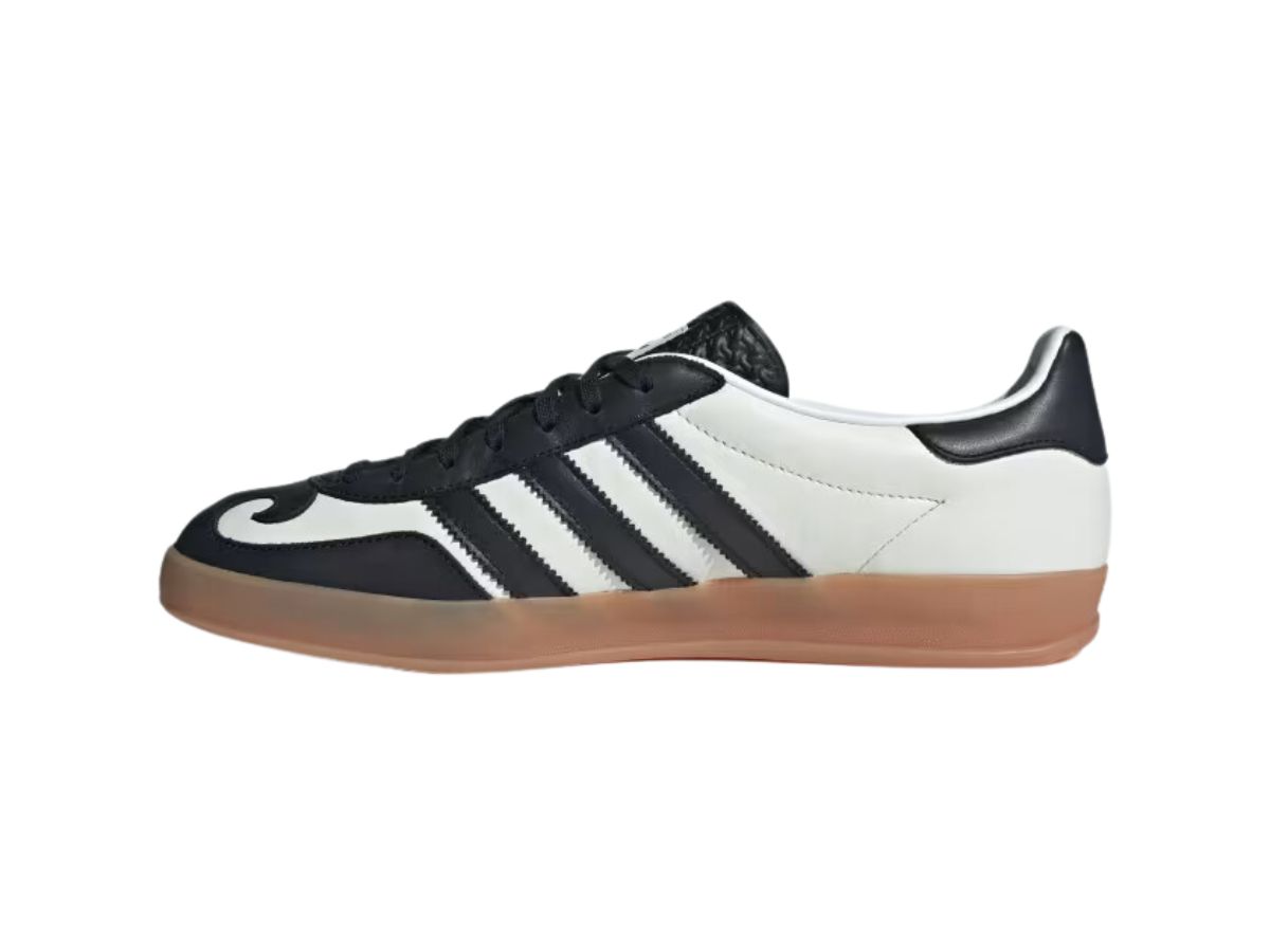 https://d2cva83hdk3bwc.cloudfront.net/adidas-gazelle-indoor-gatsin-pack-white-black-2.jpg