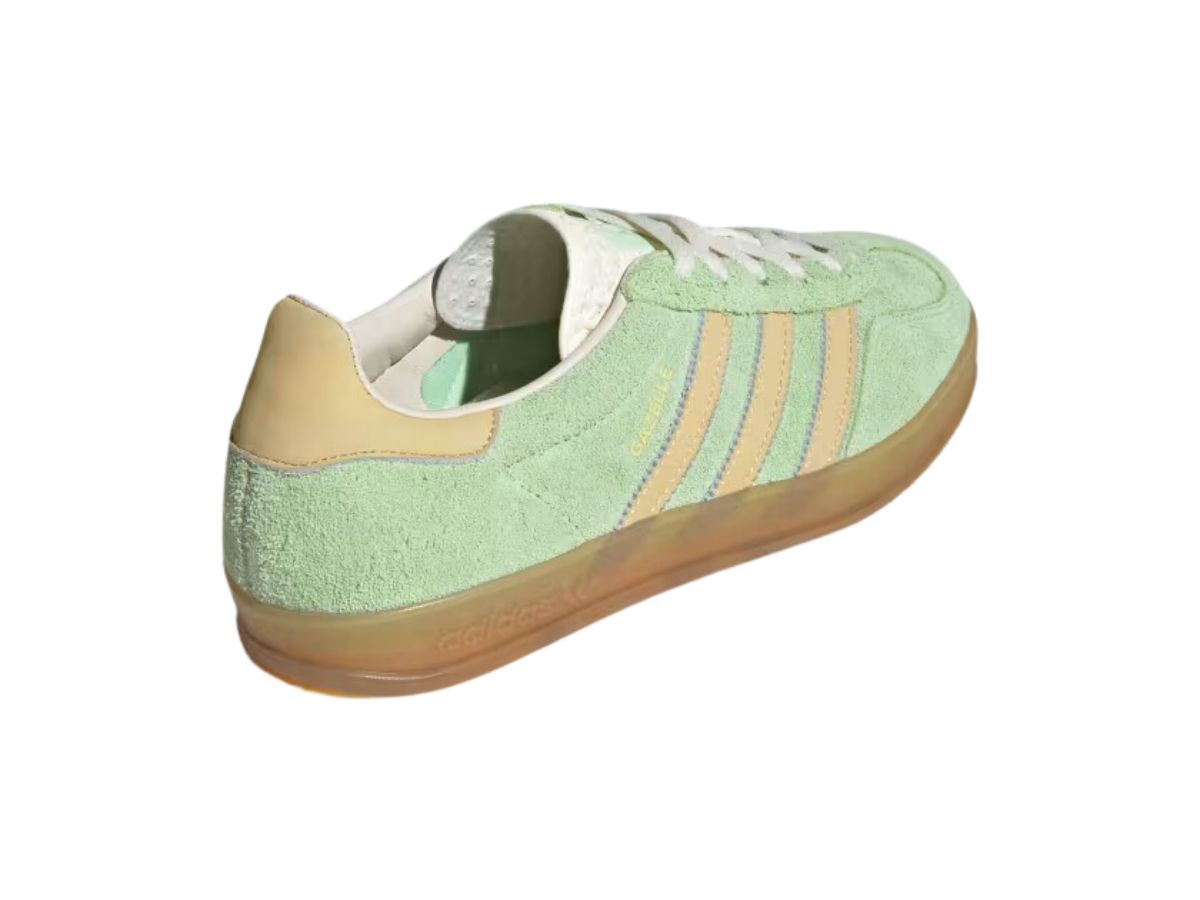 https://d2cva83hdk3bwc.cloudfront.net/adidas-gazelle-indoor-semi-green-spark--w--4.jpg