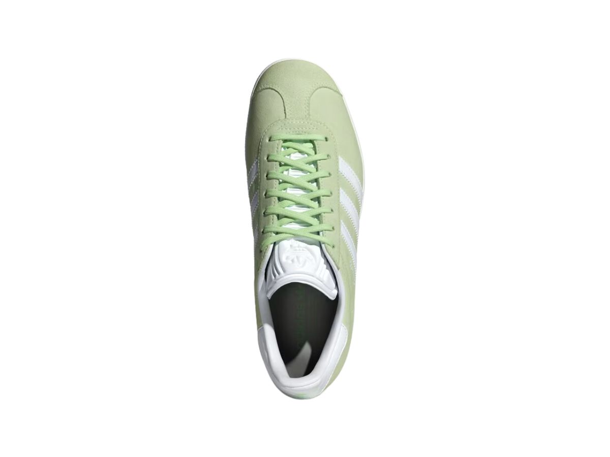 https://d2cva83hdk3bwc.cloudfront.net/adidas-gazelle-semi-green-spark-w-5.jpg