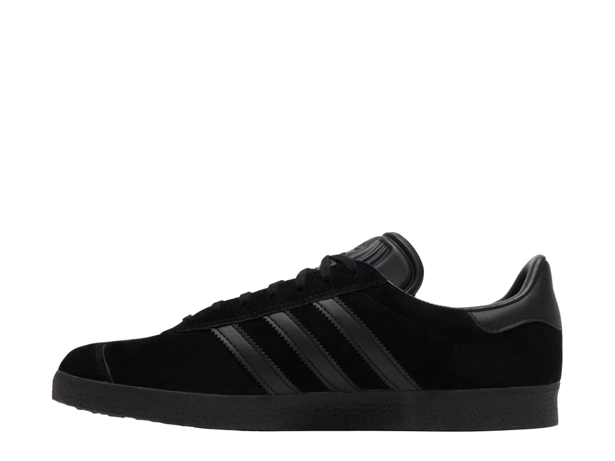 SASOM | shoes adidas Gazelle Triple Black Check the latest price now!