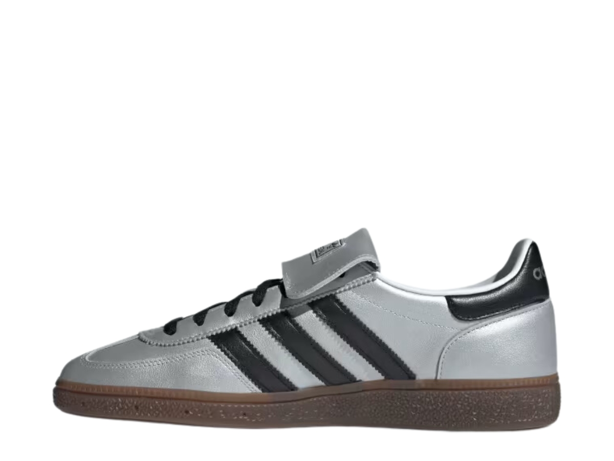 https://d2cva83hdk3bwc.cloudfront.net/adidas-handball-spezial-silver-metallic-core-black-gum-2.jpg