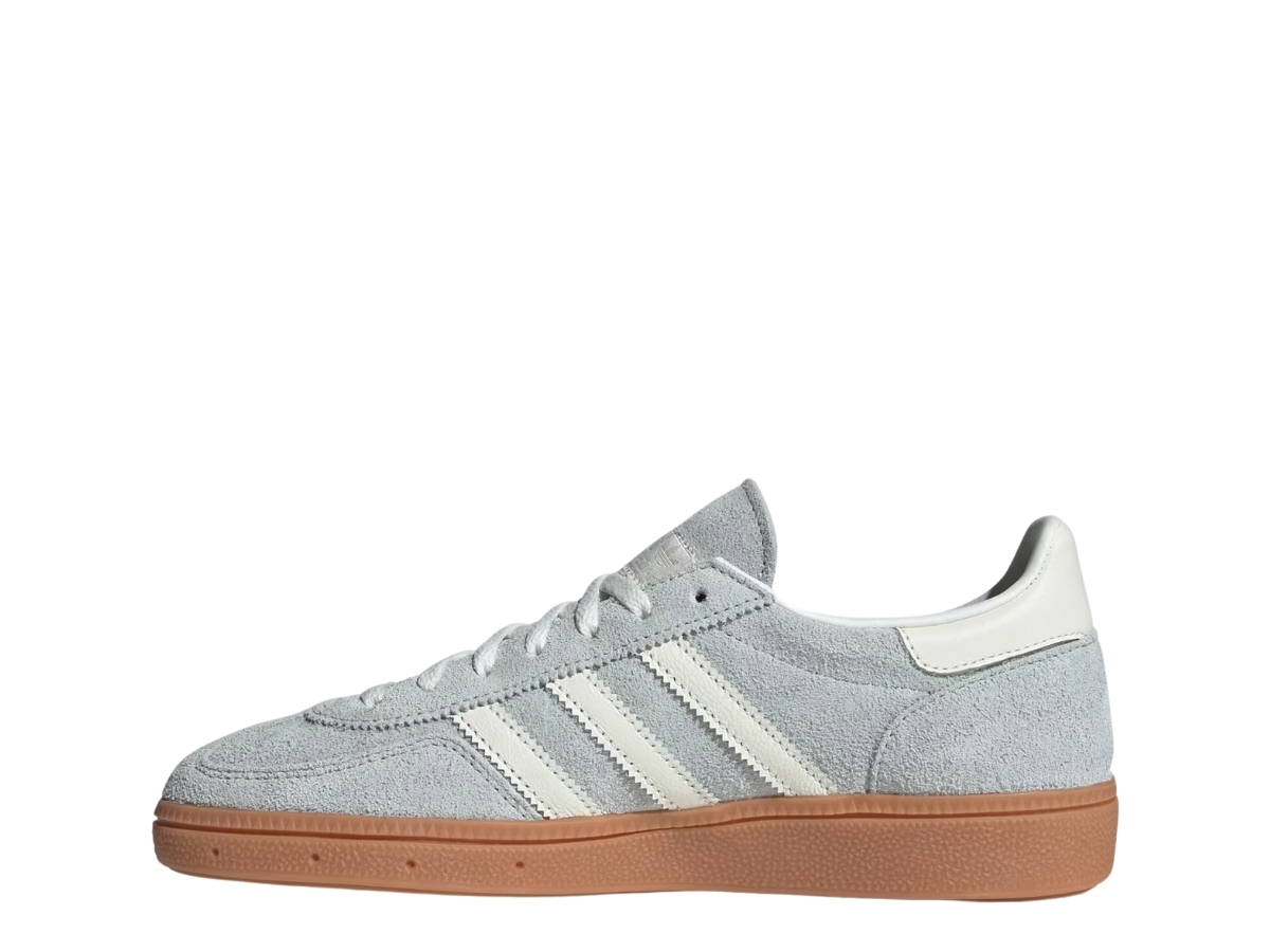 https://d2cva83hdk3bwc.cloudfront.net/adidas-handball-spezial-wonder-silver-gum-w-2.jpg