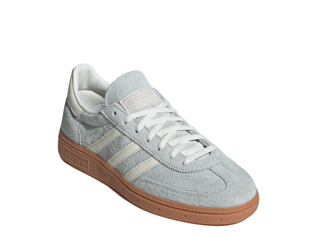https://d2cva83hdk3bwc.cloudfront.net/adidas-handball-spezial-wonder-silver-gum-w-3.jpg