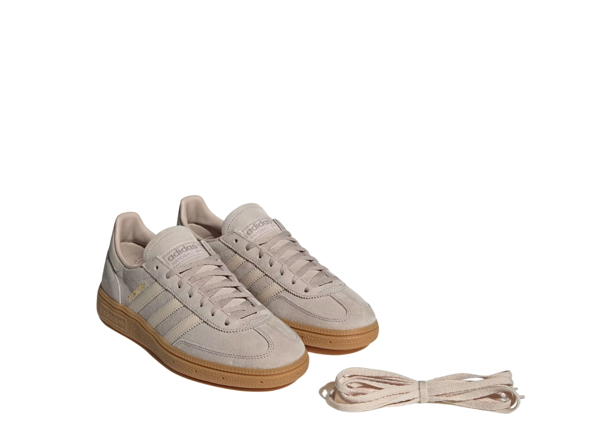 https://d2cva83hdk3bwc.cloudfront.net/adidas-handball-spezial-wonder-taupe-w-4.jpg