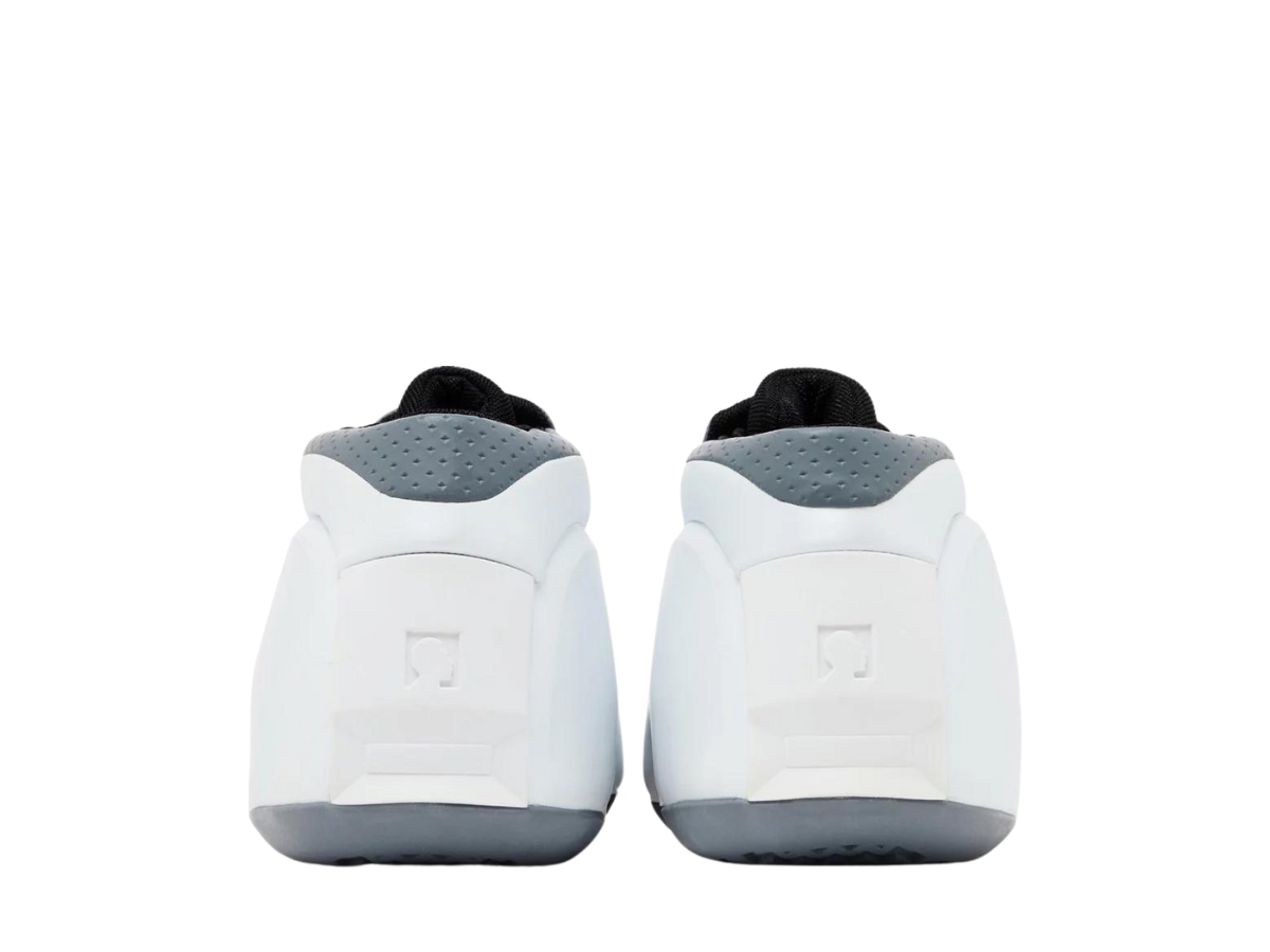 https://d2cva83hdk3bwc.cloudfront.net/adidas-kobe-two-white-4.jpg