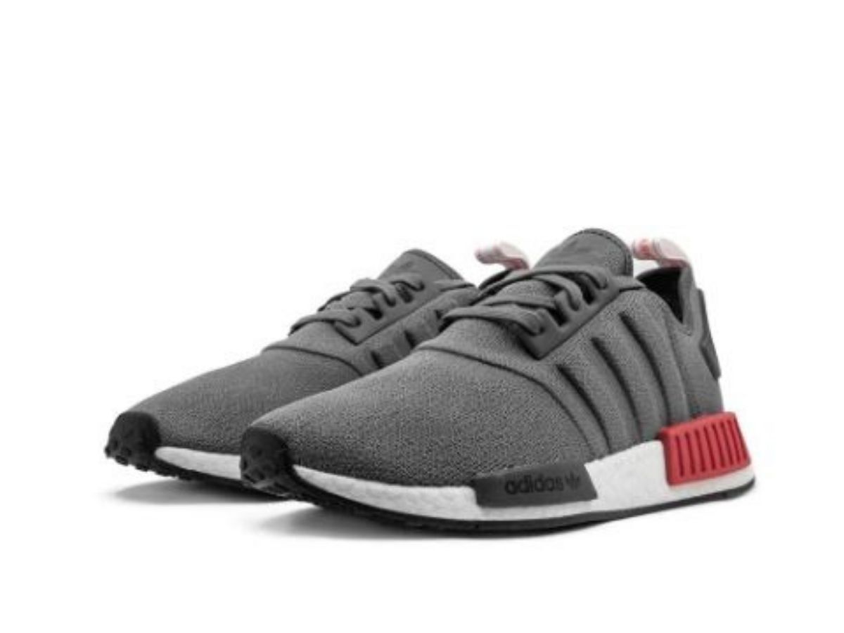 https://d2cva83hdk3bwc.cloudfront.net/adidas-nmd-r1-3.jpg