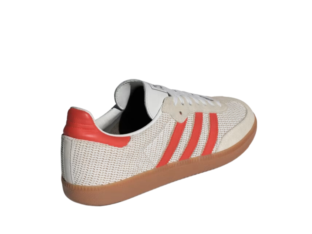 https://d2cva83hdk3bwc.cloudfront.net/adidas-samba-og-crystal-white-preloved-red-4.jpg