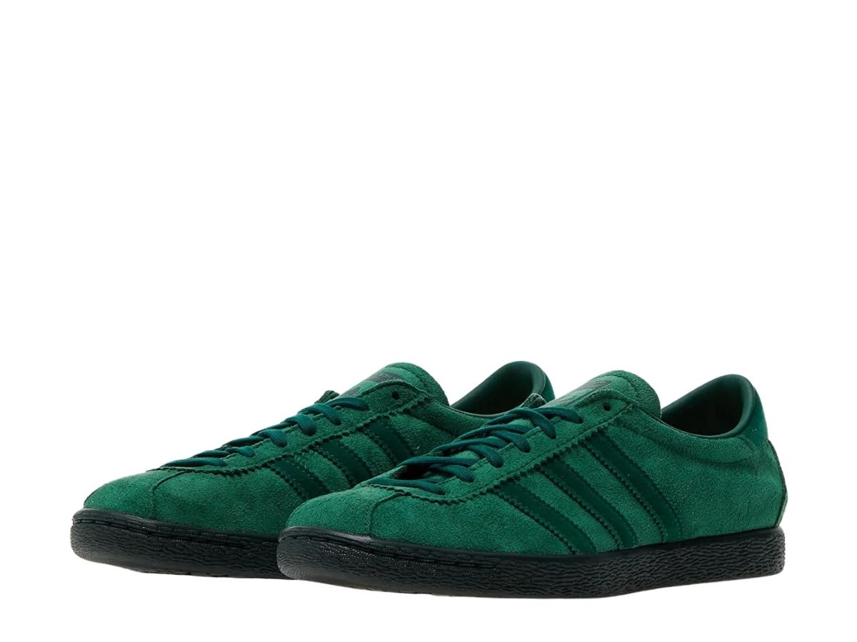 https://d2cva83hdk3bwc.cloudfront.net/adidas-tobacco-gruen-dark-green-3.jpg
