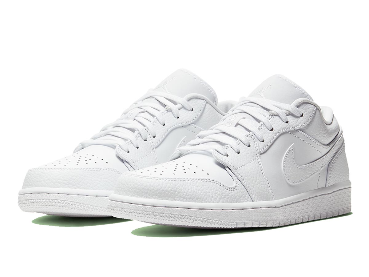 https://d2cva83hdk3bwc.cloudfront.net/air-jordan-1-low-triple-white-fog-grey-3.jpg