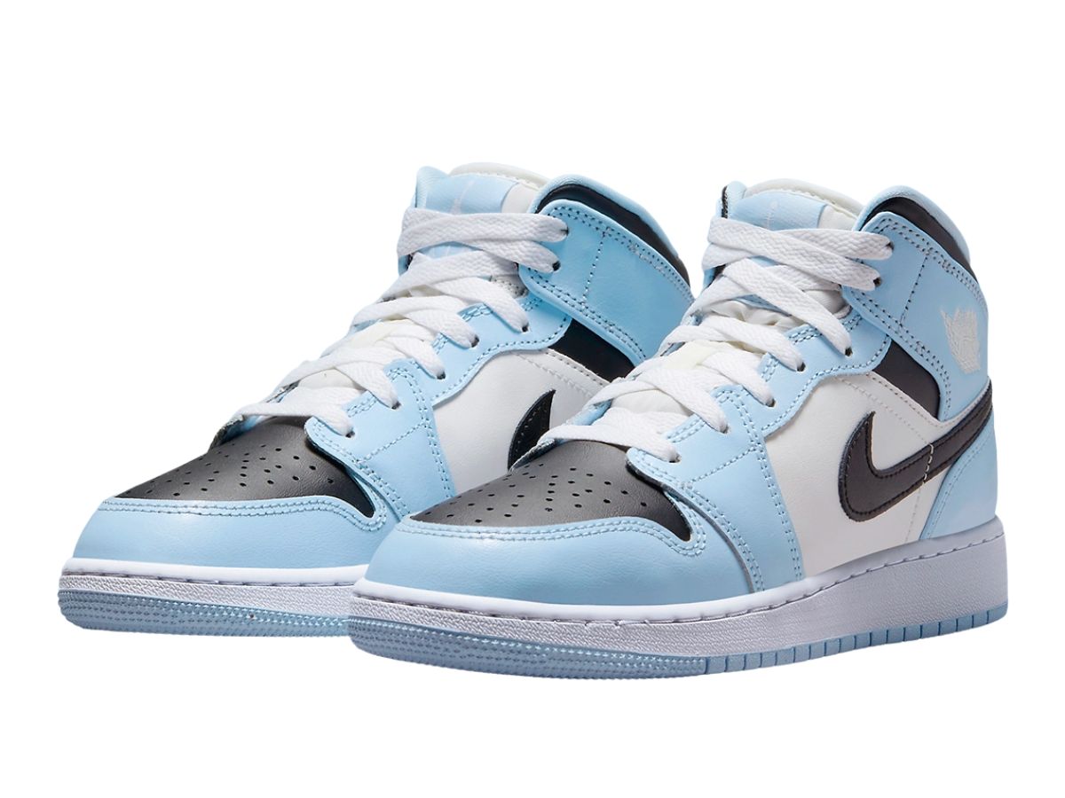 https://d2cva83hdk3bwc.cloudfront.net/air-jordan-1-mid-ice-blue--gs--3.jpg