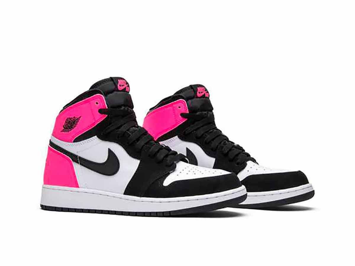 https://d2cva83hdk3bwc.cloudfront.net/air-jordan-1-retro-high-gg-valentines-day-881426-009-8.jpg