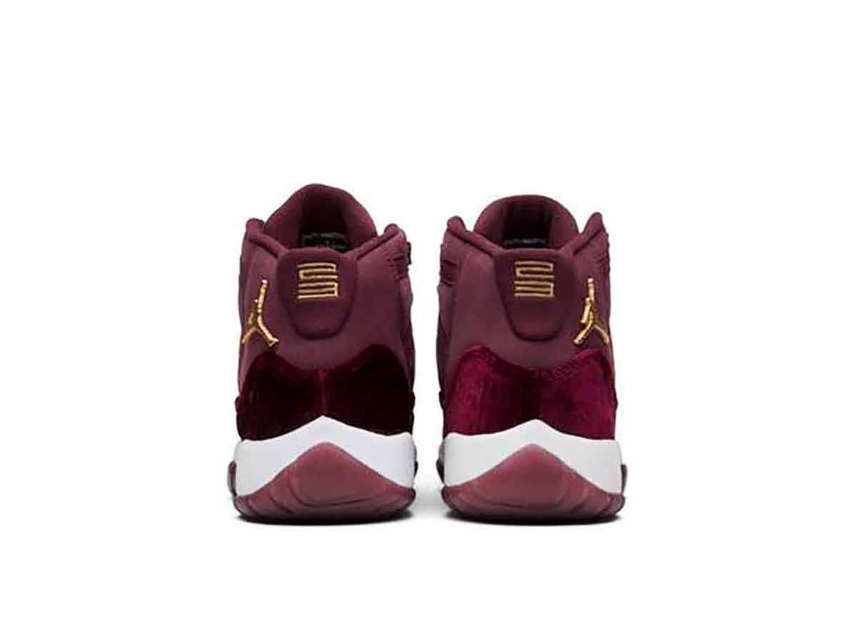 https://d2cva83hdk3bwc.cloudfront.net/air-jordan-11-gs-night-maroon-852625-650-6.jpg