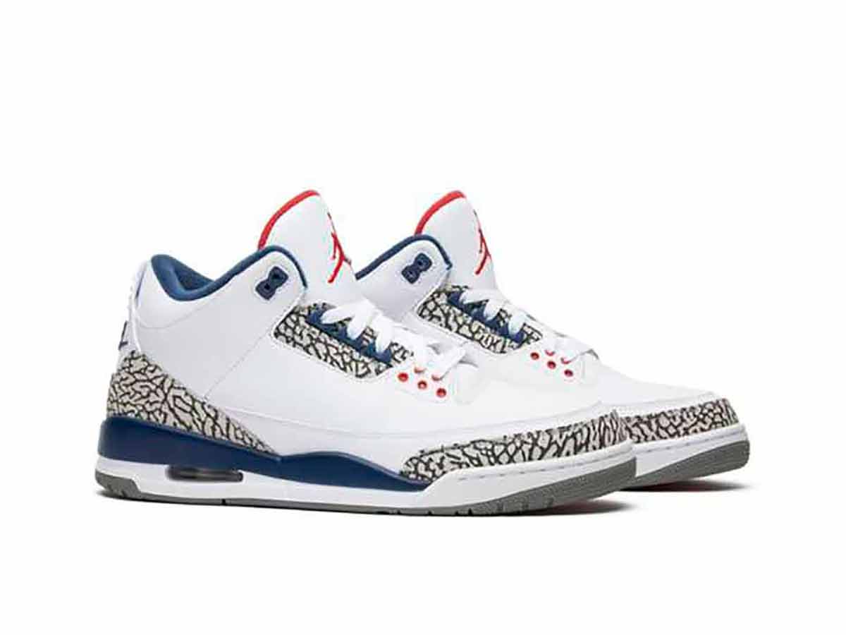 https://d2cva83hdk3bwc.cloudfront.net/air-jordan-3-retro-og-true-blue-2016-854262-106-3.jpg