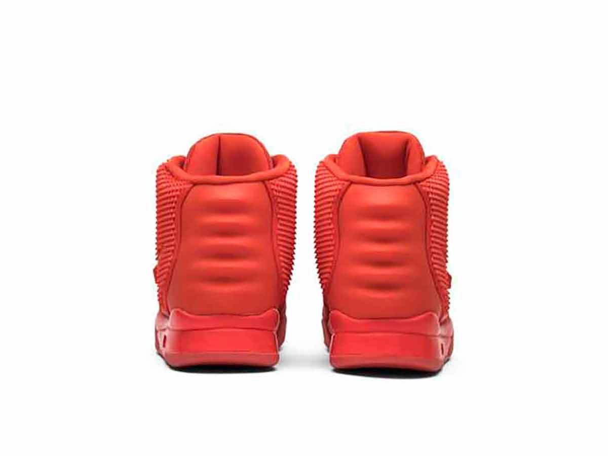 https://d2cva83hdk3bwc.cloudfront.net/air-yeezy-2-sp-red-october-508214-660-6.jpg