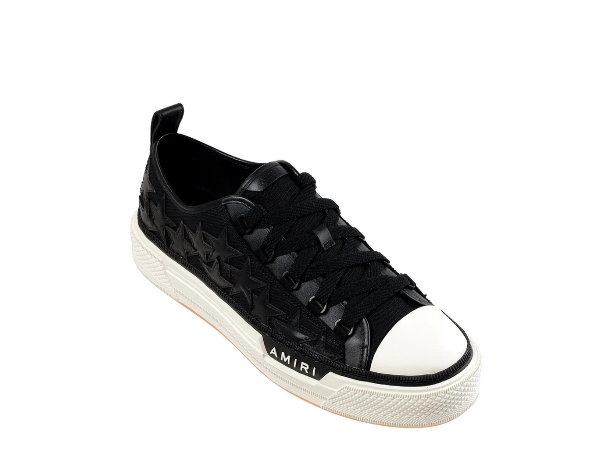 https://d2cva83hdk3bwc.cloudfront.net/amiri-stars-court-low-sneakers-black-white-3.jpg