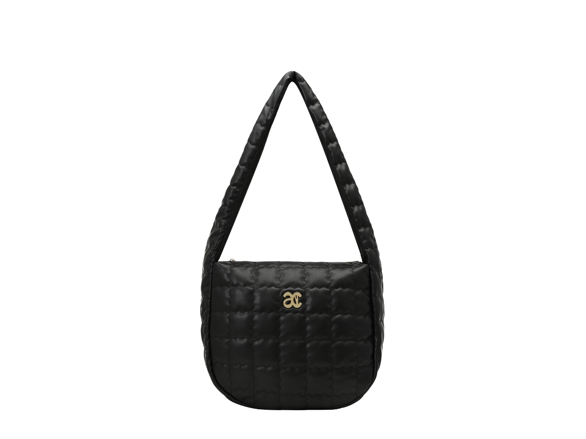 https://d2cva83hdk3bwc.cloudfront.net/anoetic-anc-quilting-big-bag-black-1.jpg