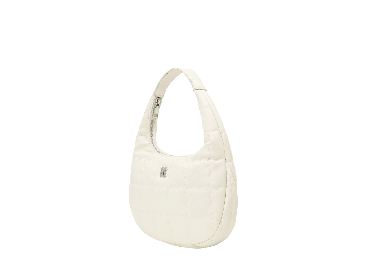 https://d2cva83hdk3bwc.cloudfront.net/anoetic-anc-quilting-tote-bag-ivory-2.jpg