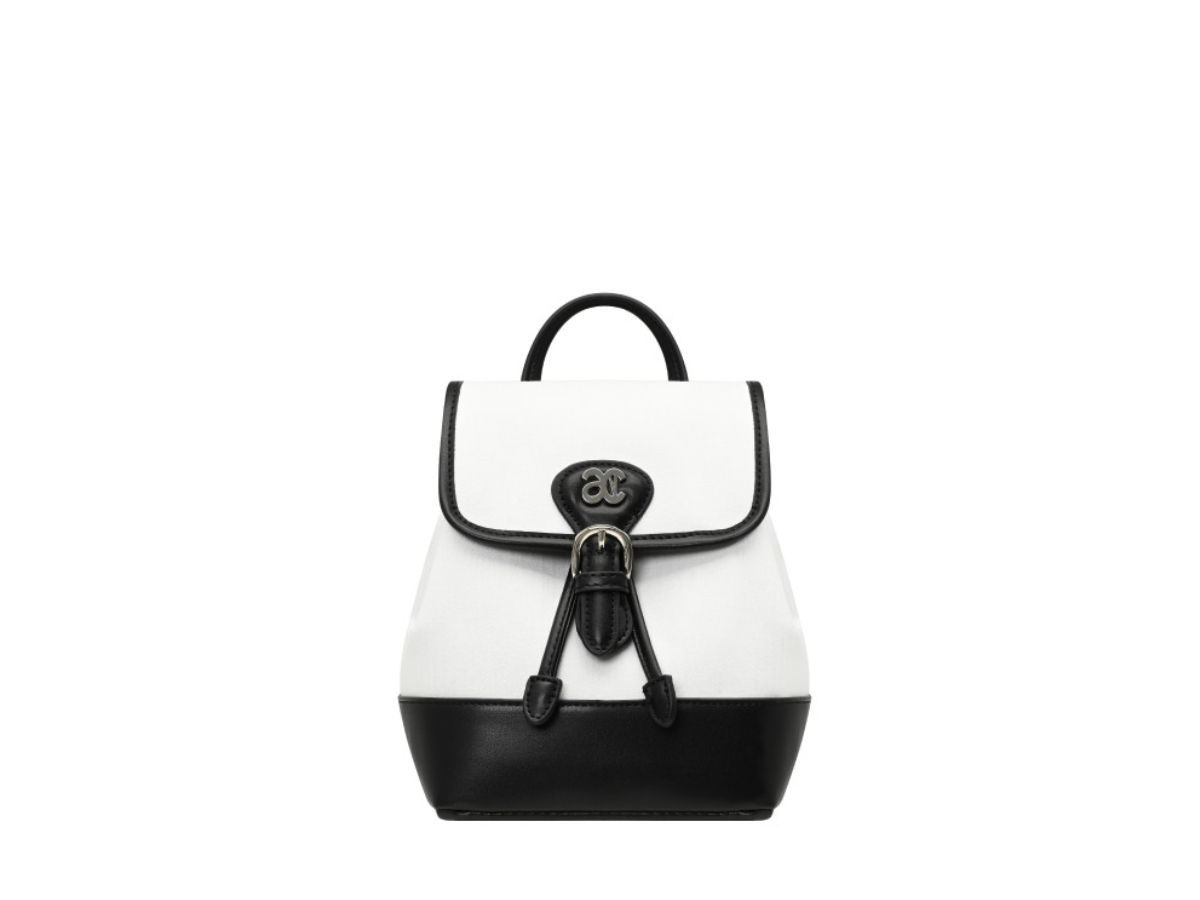 https://d2cva83hdk3bwc.cloudfront.net/anoetic-anc-solide-backpack-black-1.jpg