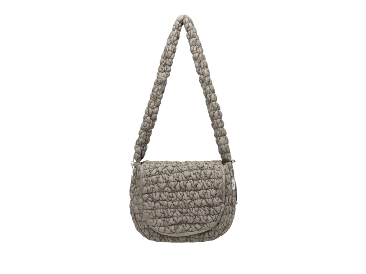 https://d2cva83hdk3bwc.cloudfront.net/anoetic-maxi-cloud-bag-grey-1.jpg
