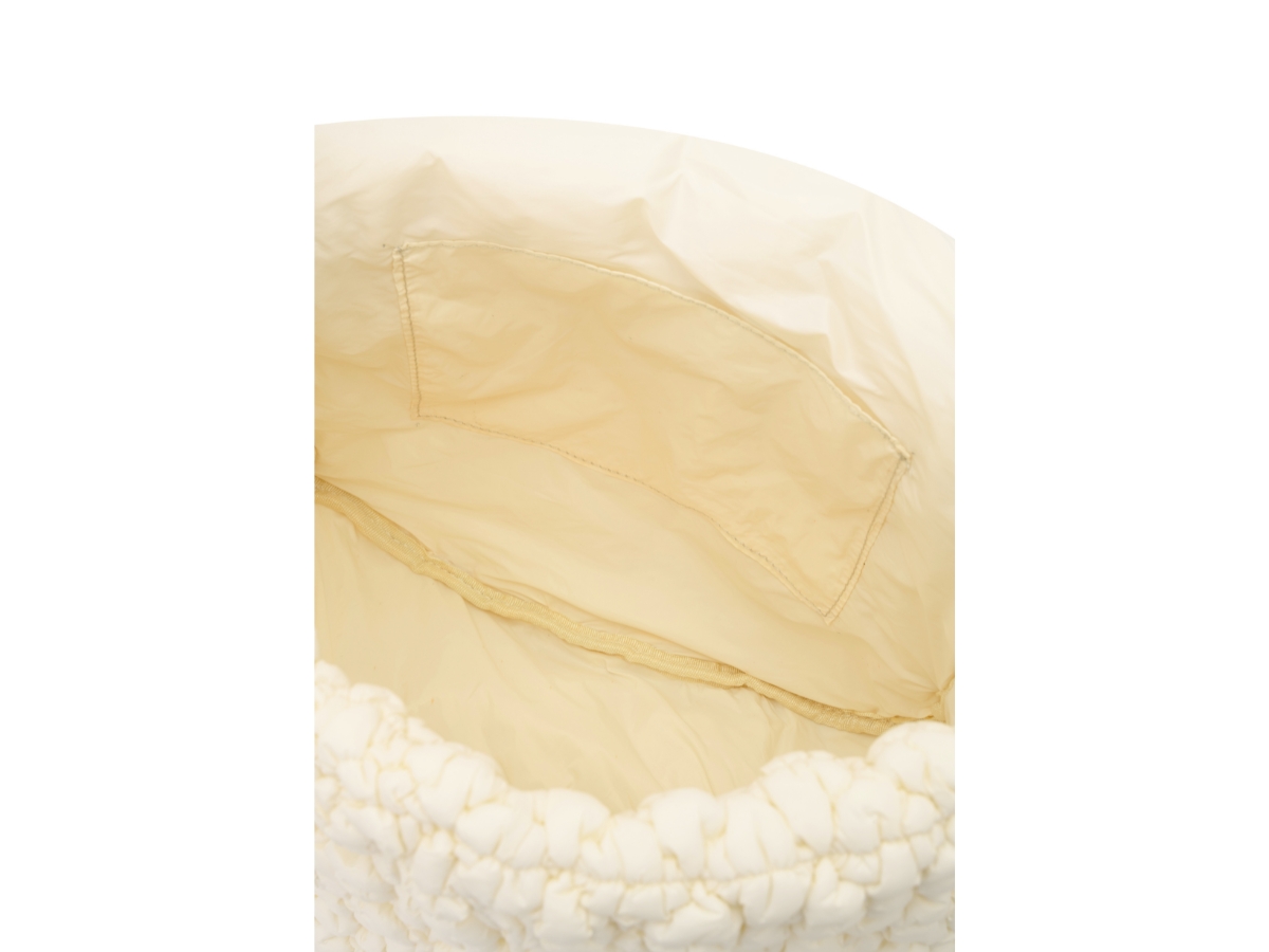 https://d2cva83hdk3bwc.cloudfront.net/anoetic-maxi-cloud-bag-ivory-6.jpg