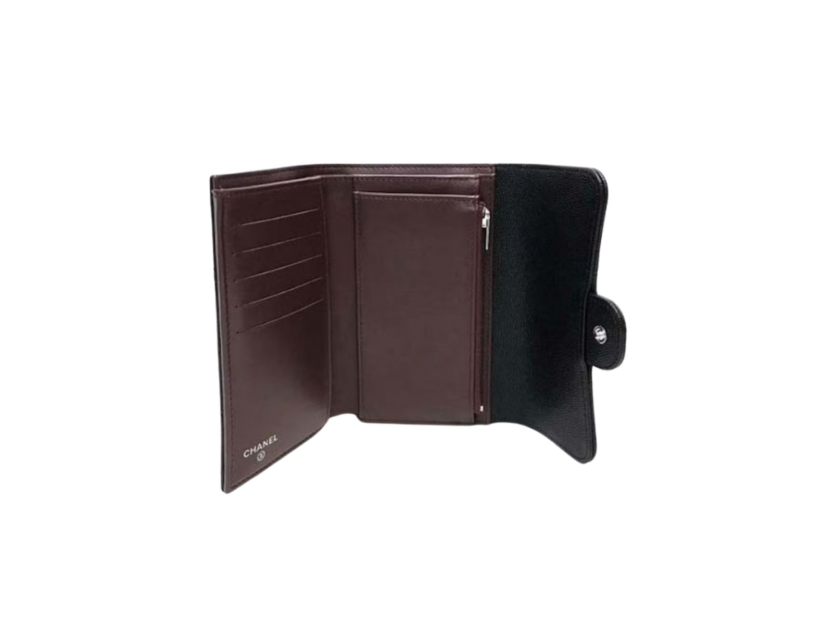 https://d2cva83hdk3bwc.cloudfront.net/ap0232-y01588-c3906-chanel-classic-flap-wallet-3.jpg
