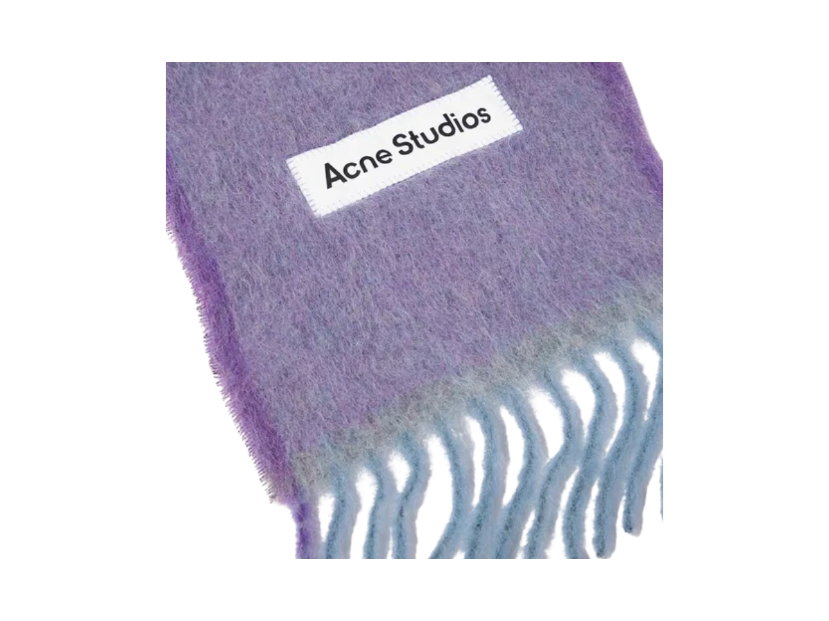 https://d2cva83hdk3bwc.cloudfront.net/as-scaaspwsm-acne-studios-patch-wool-scarf-multicolor-2.jpg