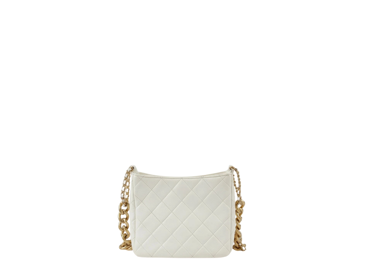 https://d2cva83hdk3bwc.cloudfront.net/as3154-chanel-cc-logo-hobo-chain-white-2.jpg