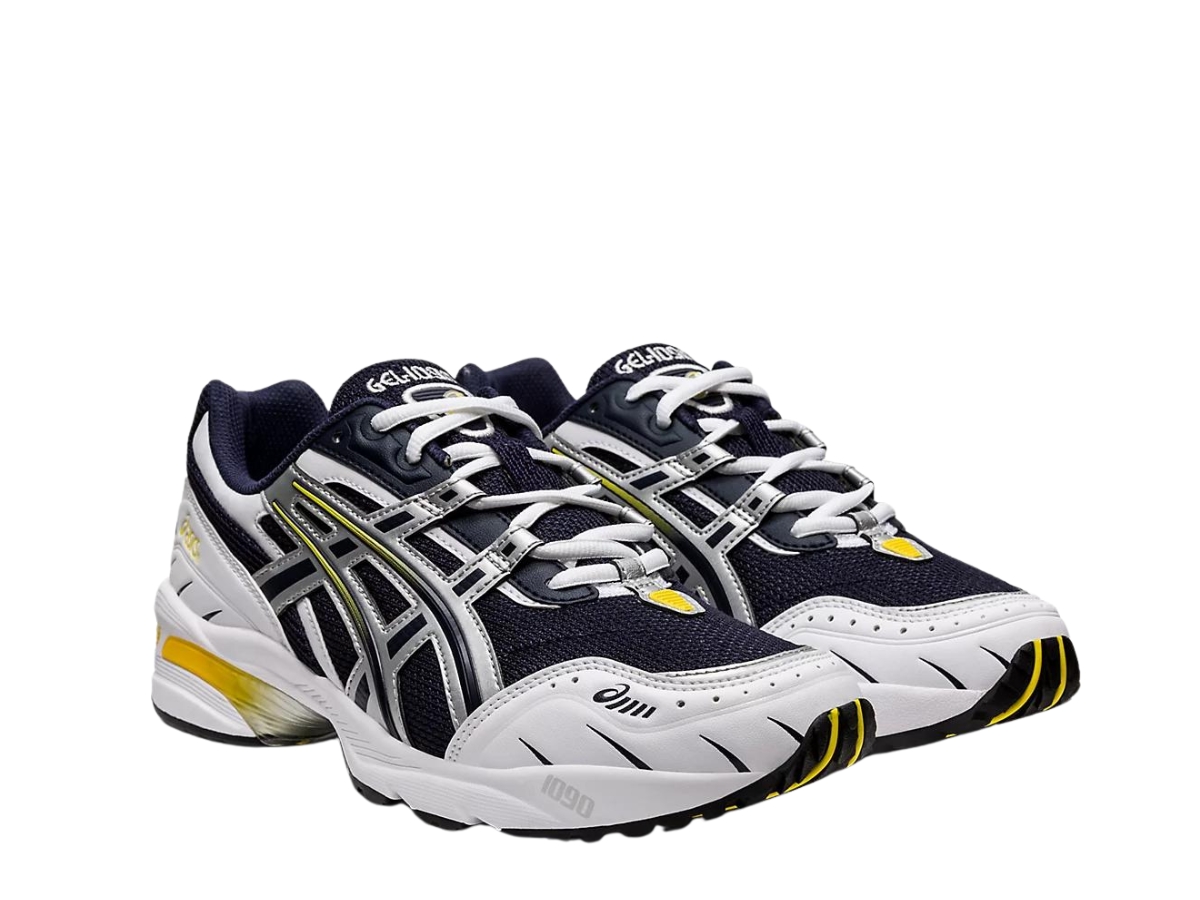 https://d2cva83hdk3bwc.cloudfront.net/asics-gel-1090-pure-silver-3.jpg