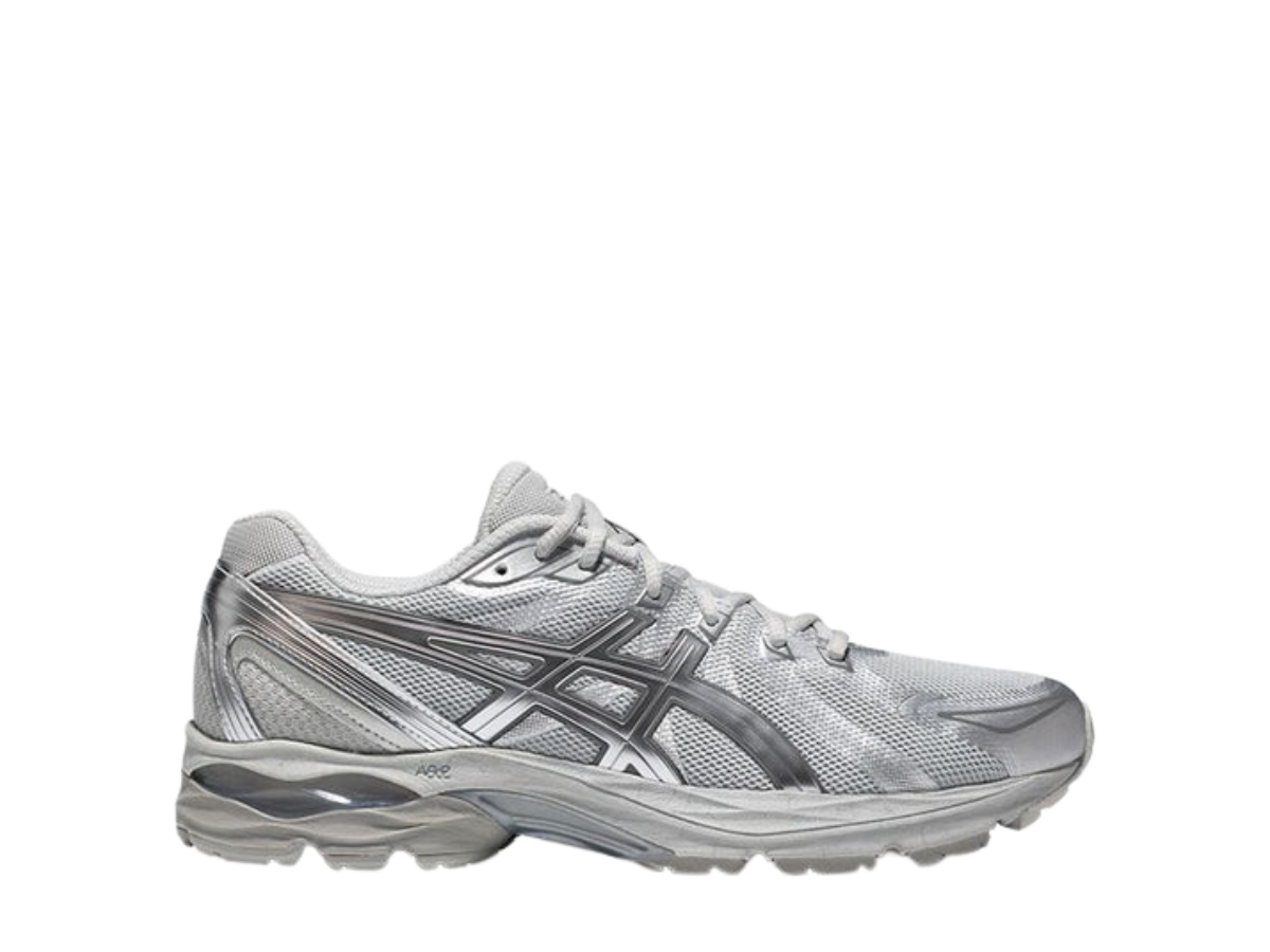 人気☆ASICS☆ (W) GEL-FLUX 4 CN GRAY SILVER 人気☆ASICS☆ (W) GEL-FLUX 4 CN GRAY SILVER (asics