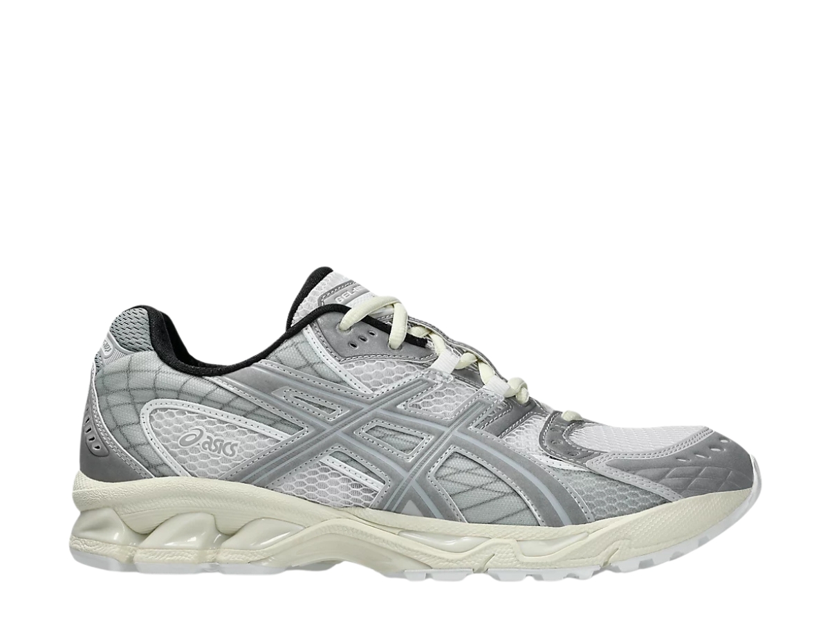 https://d2cva83hdk3bwc.cloudfront.net/asics-gel-nimbus-10-1-min-nano-w-1.jpg