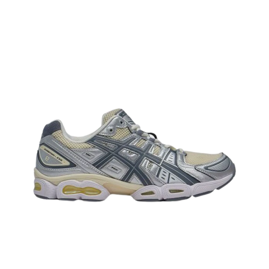 https://d2cva83hdk3bwc.cloudfront.net/asics-gel-nimbus-9-pure-silver-metropolis-2.jpg