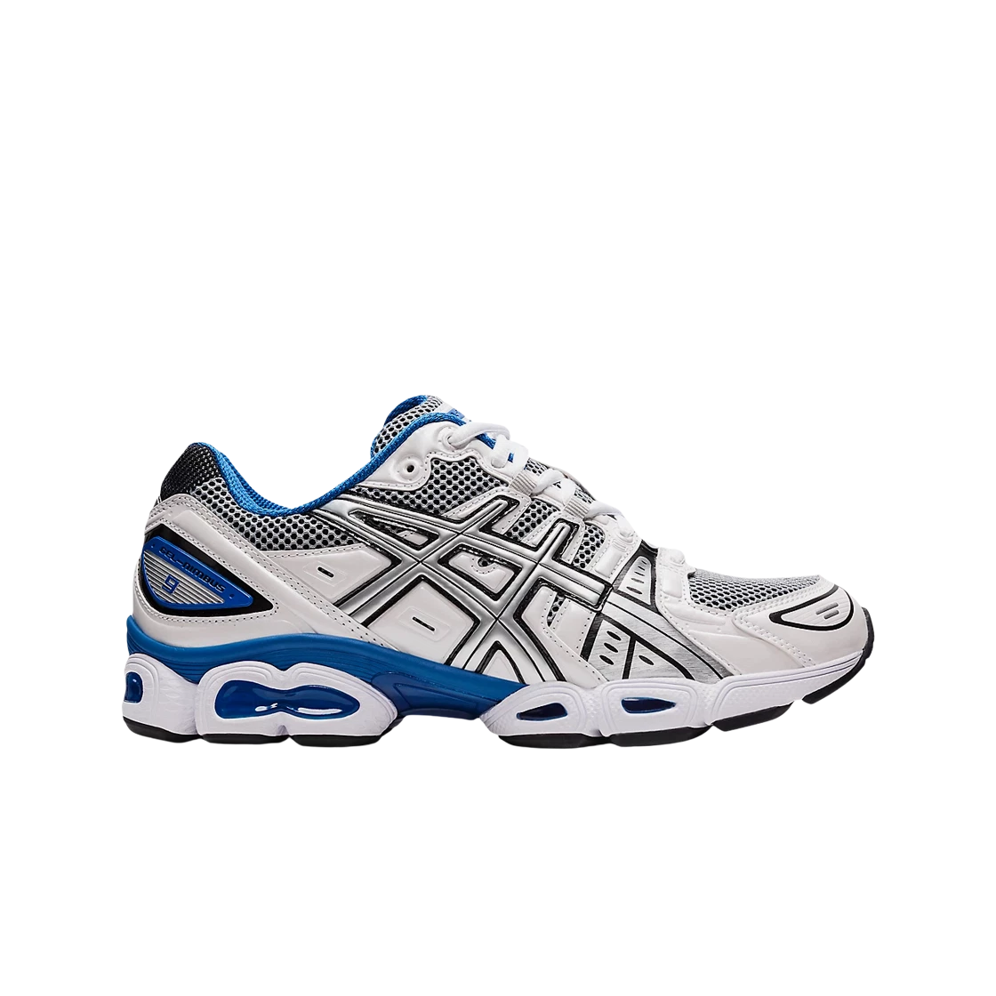 https://d2cva83hdk3bwc.cloudfront.net/asics-gel-nimbus-9-white-lake-drive-2.jpg