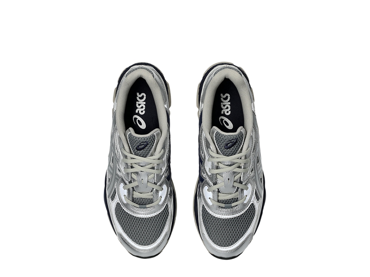 https://d2cva83hdk3bwc.cloudfront.net/asics-gel-nyc-billy-s-pure-silver-midnight-3.jpg
